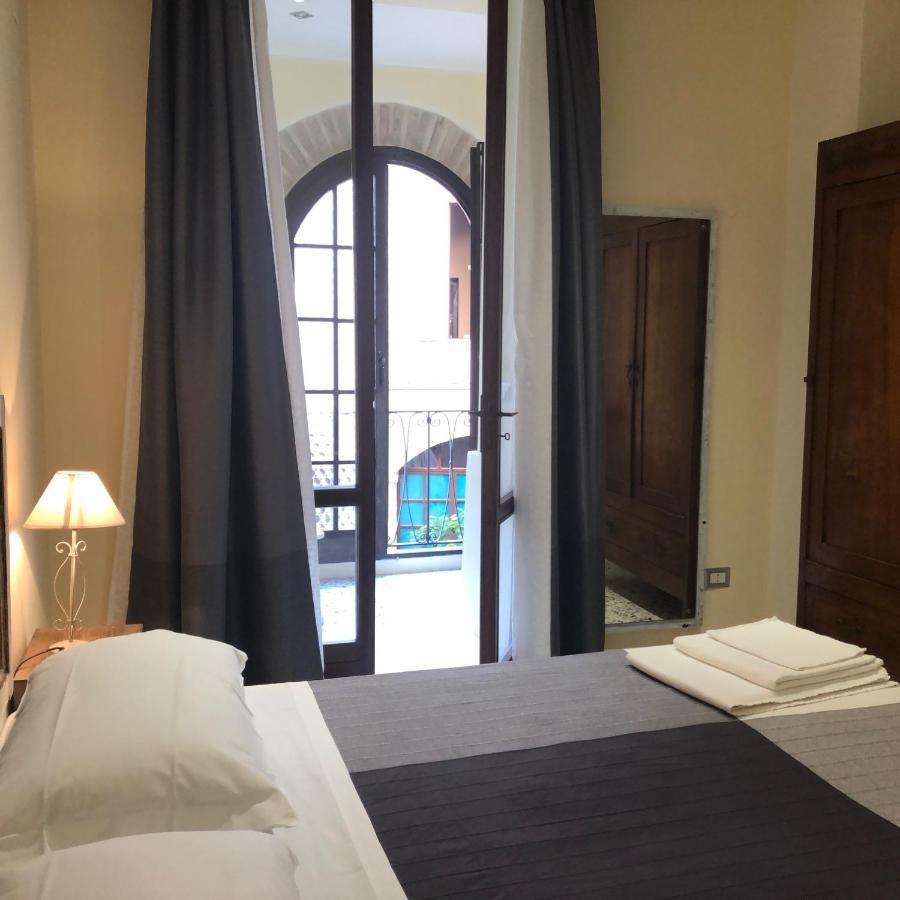 Relais B&B Corte Dei Turchi 롱기아노 외부 사진
