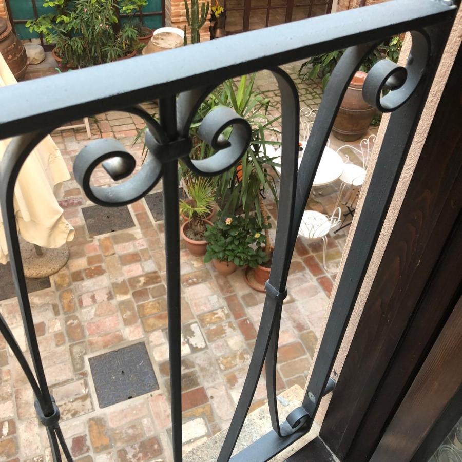 Relais B&B Corte Dei Turchi 롱기아노 외부 사진