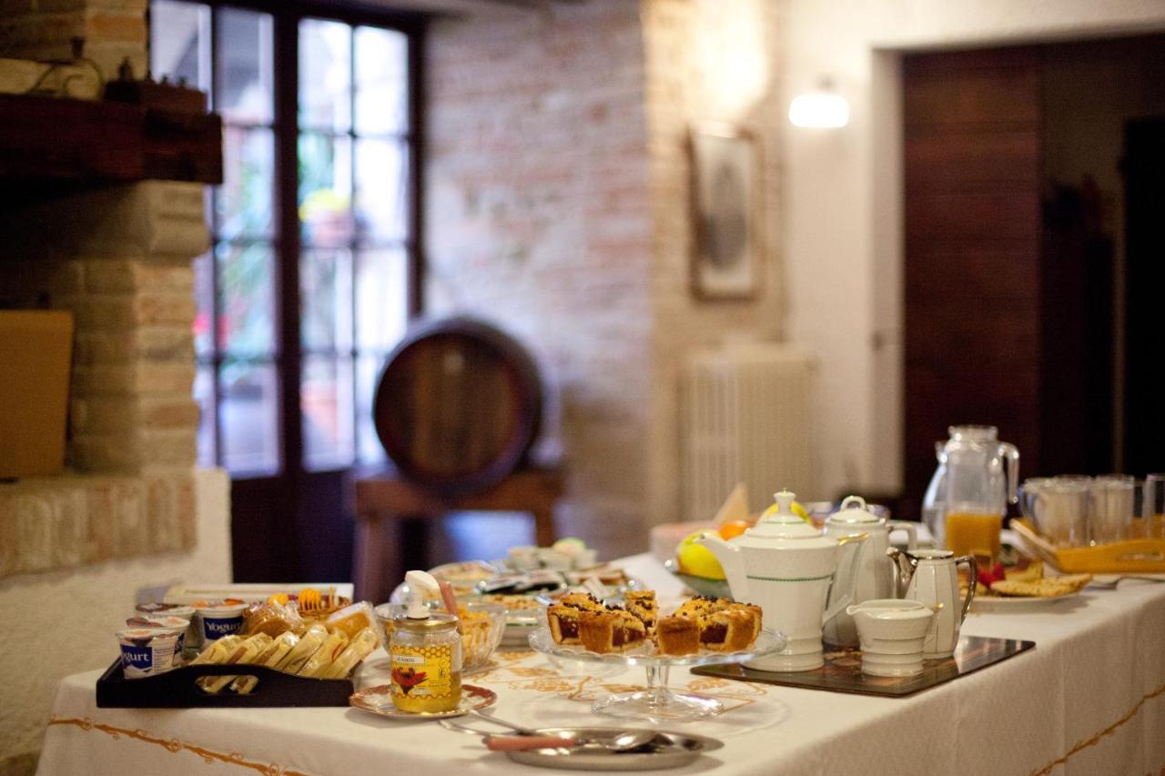 Relais B&B Corte Dei Turchi 롱기아노 외부 사진