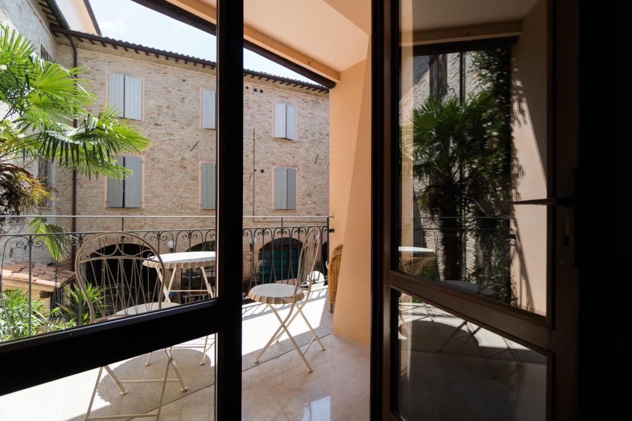 Relais B&B Corte Dei Turchi 롱기아노 외부 사진